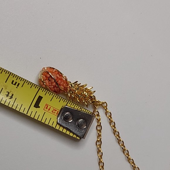 Awesome Gold Tone And Pink Pineapple Pendant Necklace 19 Inches Long - Picture 9 of 11